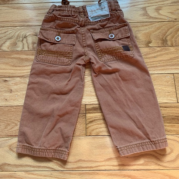 Timberland toddler cropped pants in rust colour - Picture 5 of 5
